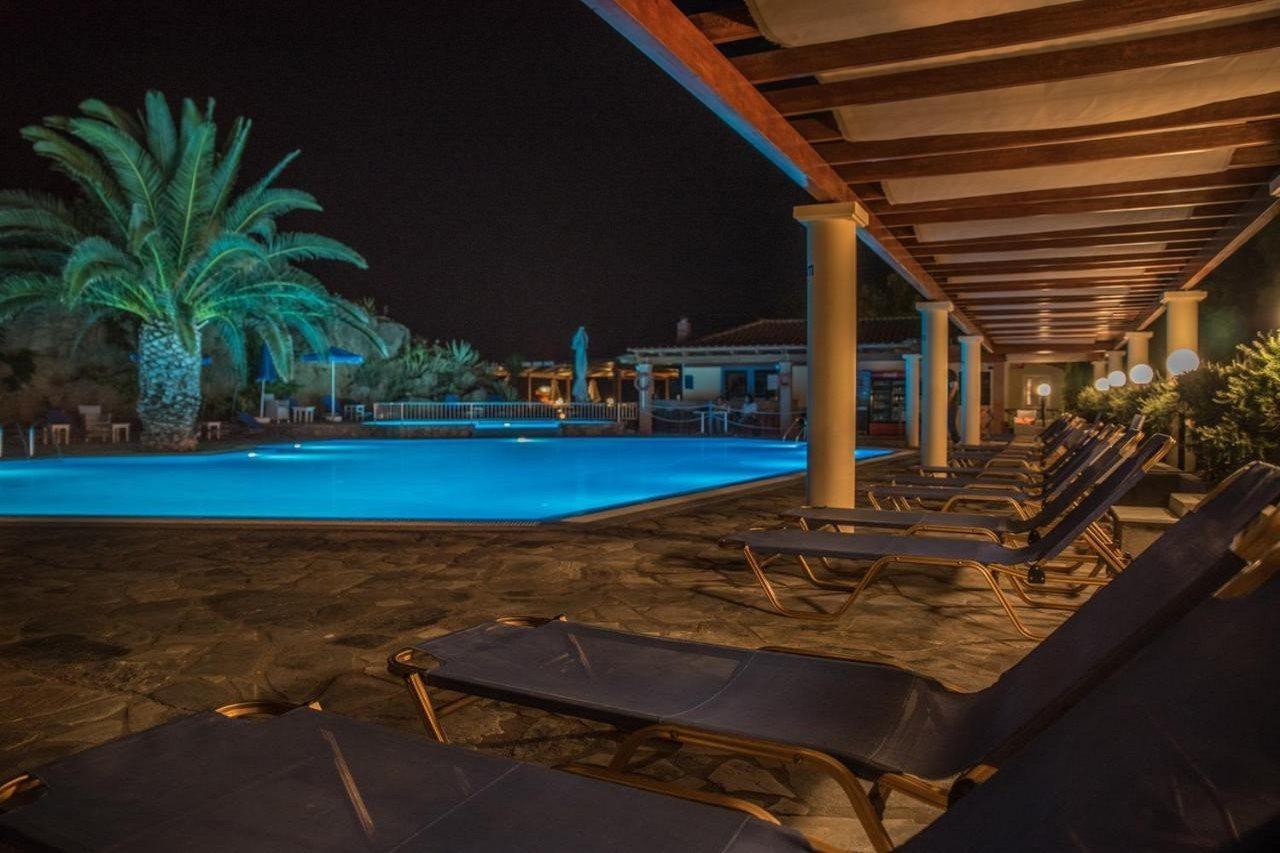 Alma Hotel Petra  Exterior photo